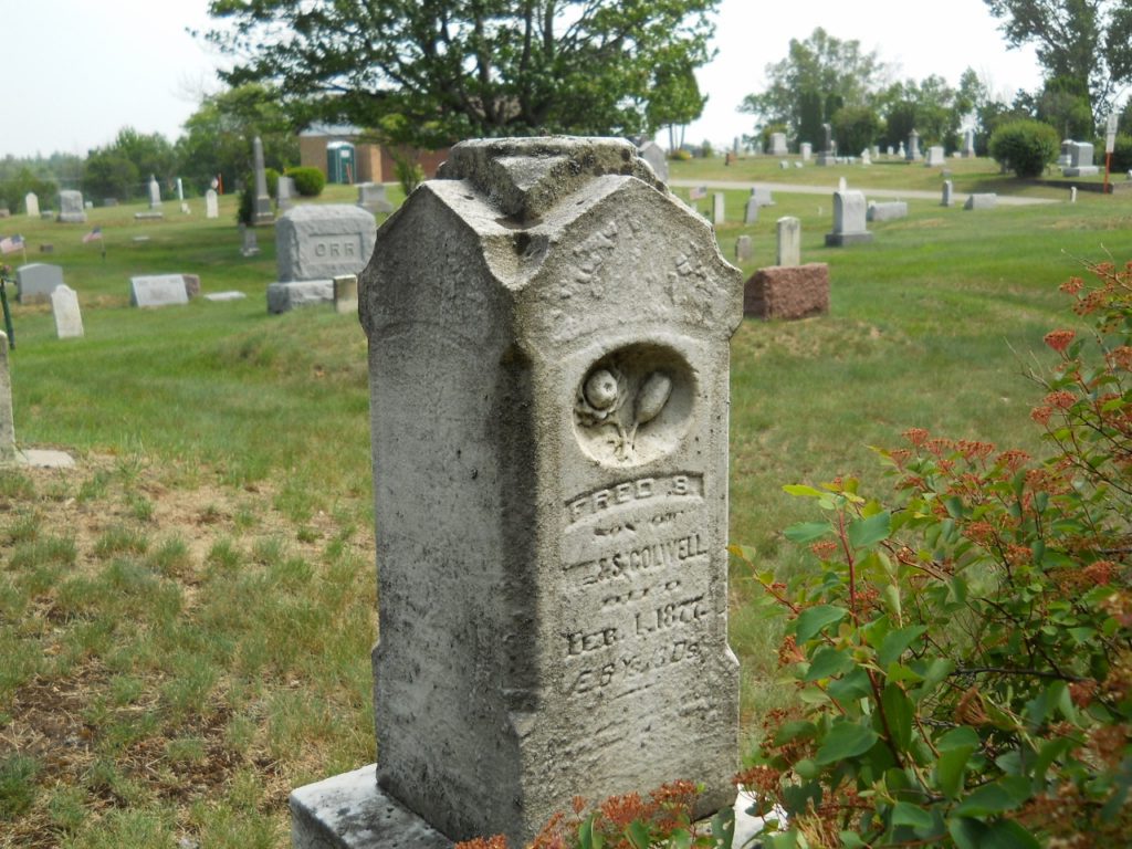 The grave of Klagstad's friend, Fred Colwell, It was first grave in Lakeview Cemetery.